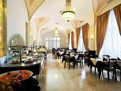 Hotel Majestic